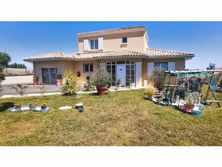 maison à vendre à saint martin de laye