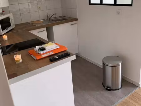 location appartement 2 pièces 26 m² à bordeaux (33000)