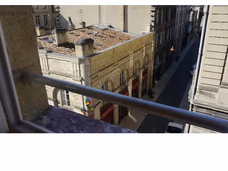 location appartement 4 pièces 83 m² à bordeaux (33000)