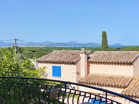 vente maison 9 pièces 265 m² fréjus (83370)