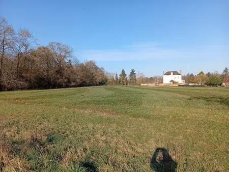 vente terrain 827 m² à conches-en-ouche (27190)  45 000 €