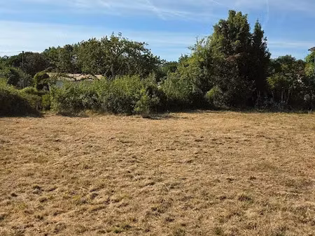 vente terrain 610 m² à saint-yrieix-sur-charente (16710)  57 950 €