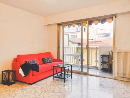 nice / musiciens - studio avec balcon - 815€/mois cc