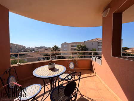 appartement rare à valras-plage volumes  confort et plage
