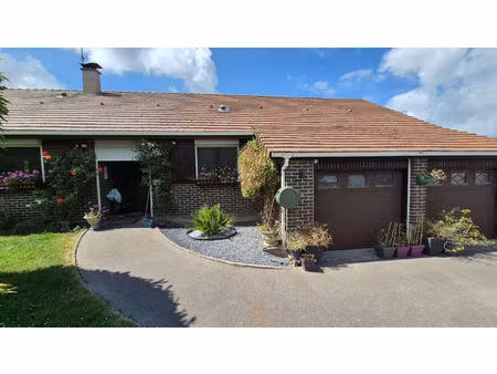 maison plain-pied individuel sur 742 m² à gondecourt 4 pièce(s) 108 m2 2 garages