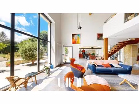maison 7 pièces de 264m2 avec jardin clos - mathieu