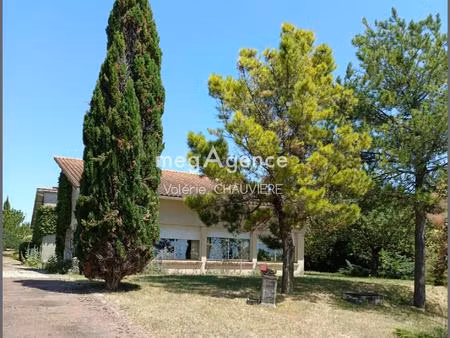 belle propriété face à l'estuaire de la gironde