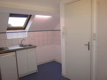 location appartement 3 pièces 33 m² à port-saint-père (44710)