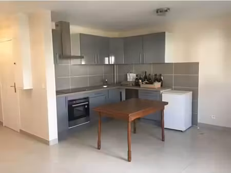 location appartement 3 pièces 60 m² à villeneuve-le-roi (94290)