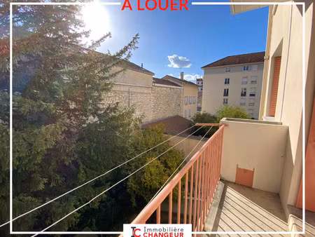 location appartement 2 pièces 52 m² à voiron (38500)