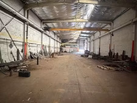location locaux professionnels 958 m² à le robert (97231)  13 862 €