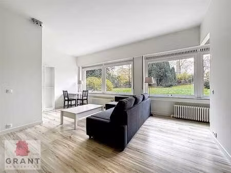 superbe appartement 1 ch. meublé et rénové !