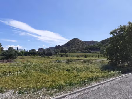 vente terrain 643 m² à les mees (04190)  89 500 €