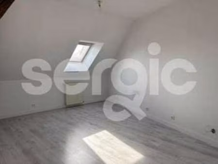 location maison à loire-authion (49250) : à louer / 76m² loire-authion