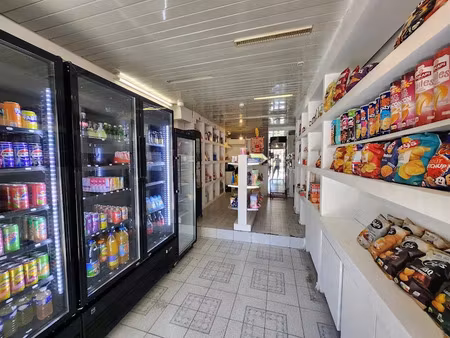 vente locaux professionnels 3 pièces 26 m² à montpellier (34000)  70 000 €