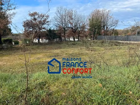 vente terrain 1016 m² à flayosc (83780)  149 500 €