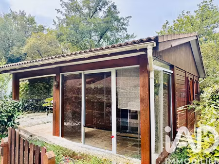vente locaux professionnels 3 pièces 27 m² à gujan-mestras (33470)  190 000 €
