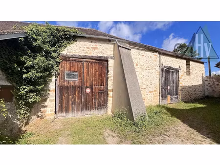 vente locaux professionnels 0 pièces 120 m² à voulx (77940)  160 500 €