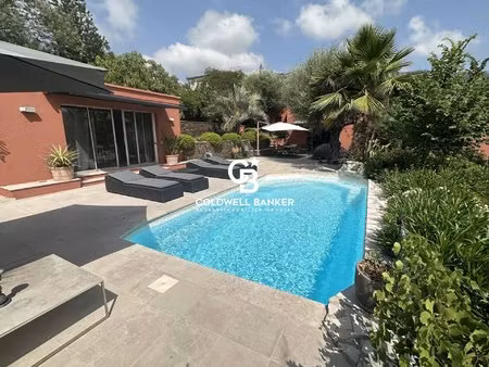 vence - quartier vosgelade : magnifique villa contemporaine de 250 m² dans un cadre idylli
