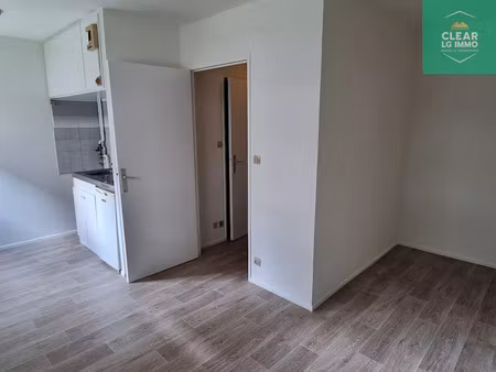 location appartement 1 pièce 22 m² à metz (57000)  415 €