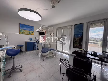 vente locaux professionnels 0 pièces 70 m² à saint-laurent-du-var (06700)  520 000 €