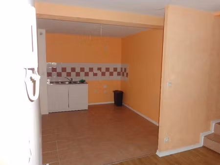 location appartement 4 pièces à guîtres (33230)  520 €