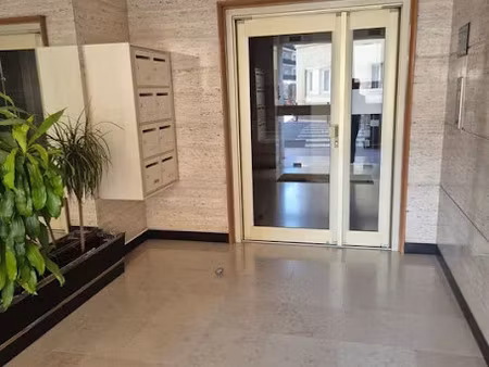 location meublée appartement 1 pièce 10 m² à saint-mande (94160)  580 €