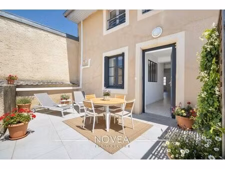 duplex 100 m2 hyper centre avec terrasse au calme