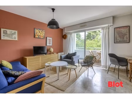 nantes saint-félix  appartement t2 avec balcon