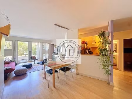 quai de tounis – un appartement rare avec terrasse au calme