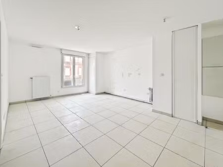 appartement t2 / parking / frais de notaire réduit