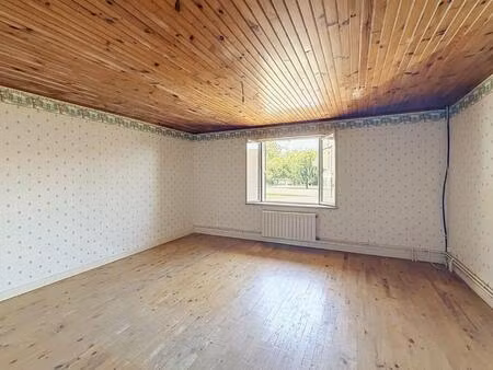 plateau 108 m² à aménager avec terrasse