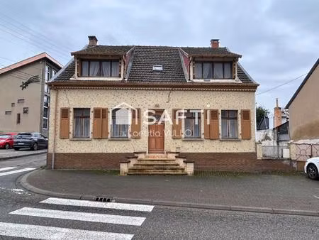 maison individuelle 5 chambres à fort potentiel à petite-rosselle !