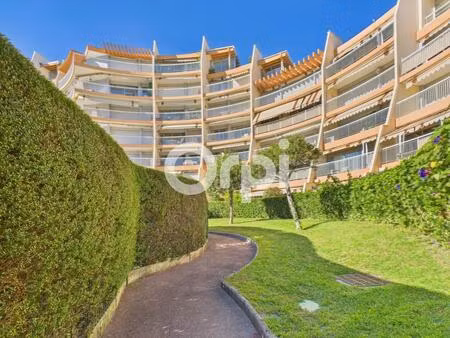 cannes marina