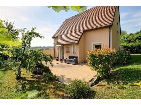 confortable maison de 6 pièces proche du centre ville