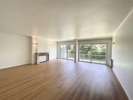 chant d'oiseau : appartement 3 ch - 2 terr