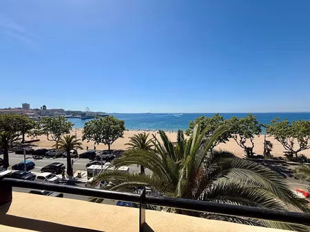 location meublée appartement 1 pièce 25 m² à frejus (83600)  820 €