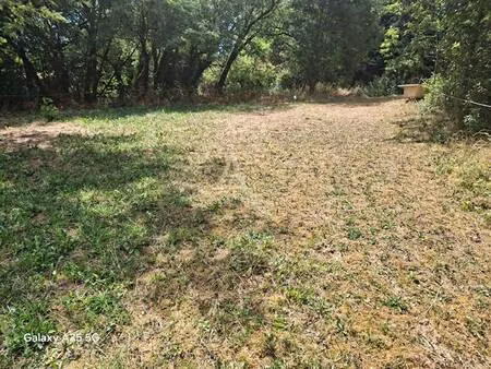 terrain constructible viabilisé à vendre