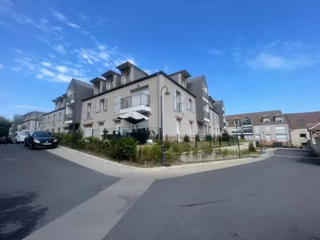 location meublée appartement 2 pièces 41.85 m² à bussy-saint-georges (77600)  937 €