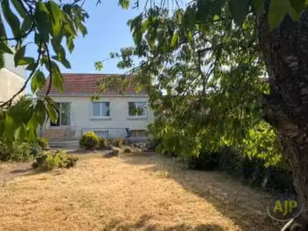 vente maison à haute-indre (44610) : à vendre / 83m² haute-indre