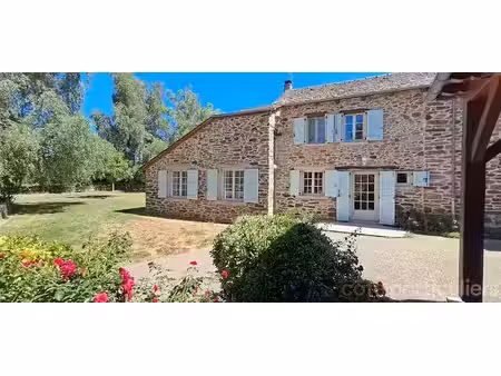 location maison 4 pièces 99.46 m² à auriac-lagast (12120)  790 €