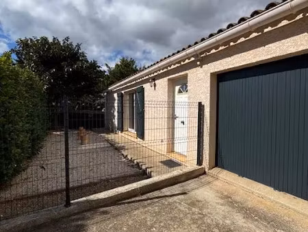 location maison 3 pièces 76 m² à servian (34290)  998 €