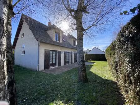 location maison 5 pièces 114.1 m² à thoiry (78770)  1 600 €