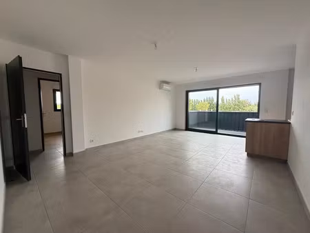 location appartement 3 pièces 74.6 m² à sainte marie la mer (66470)  850 €
