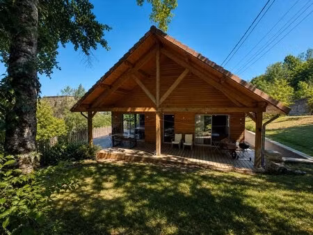 maison de 4 pièces de 100 m² à salins-les-bains