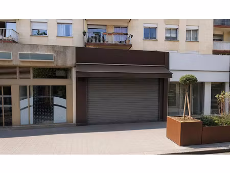 location locaux professionnels 152 m² à rosny-sous-bois (93110)  8 334 €