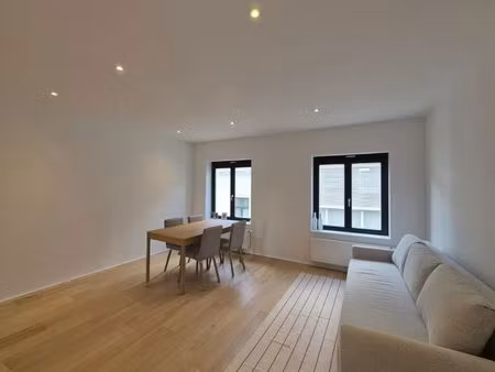 duplex à louer à rue keyenveld 30 ixelles (vbe43020)
