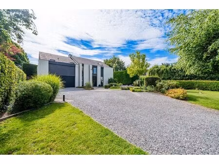 huis te koop in avennes met 5 slaapkamers