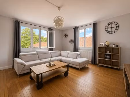 duplex 148 m² avec exceptionnelle terrasse de 147 m² – saint
