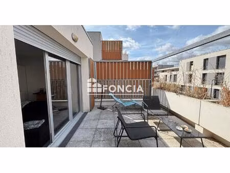 villeneuve tolosane: t2 de 45 m² avec terrasse de 15 m²